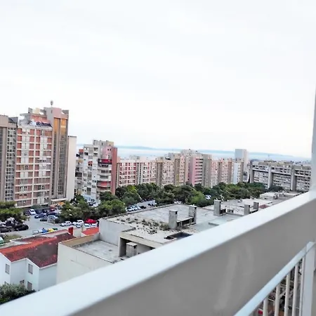 Ema Apartman Apartment *
